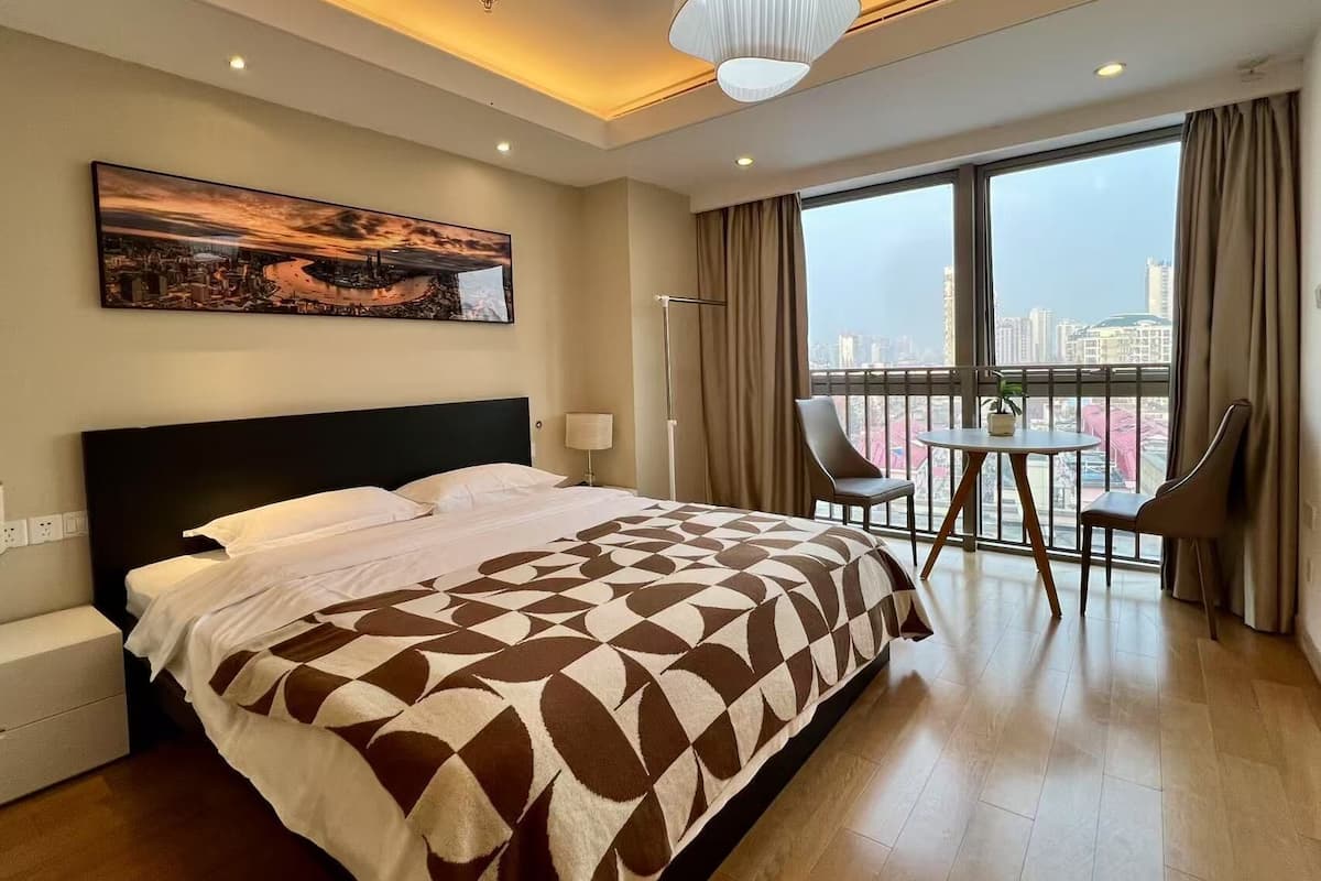 Suite City (603) | 1 camera, biancheria da letto ipoallergenica, ferro/asse da stiro