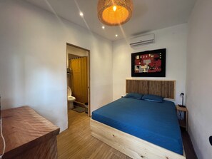 1 habitación, escritorio, wifi gratis y ropa de cama 
