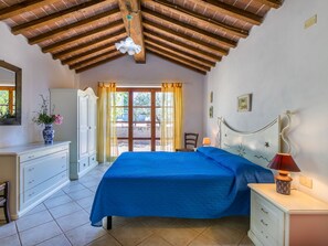 2 habitaciones, tabla de planchar con plancha y wifi 