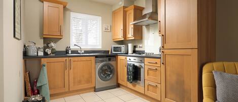 บ้านพัก, วิวสวน | ครัวส่วนตัว | กาต้มน้ำไฟฟ้า, เตาปิ้งขนมปัง