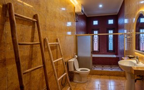 Apartment, Hill View | Bathroom | Free toiletries, bidet, towels, soap - GWK View Boutique Hotel and Residence (Jimbaran)