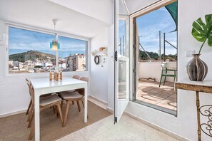 Family Apartment, City View | Dining room - Solaga - San Juan (Málaga)