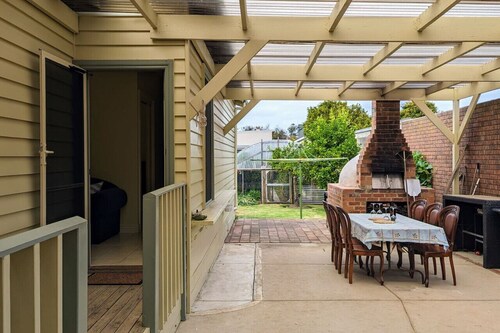 Heart of Queenscliff - charming guesthouse