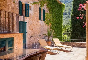 Comfort House, 2 Bedrooms, Mountain View | Terrace/patio - Fangar Agroturismo (Campanet)