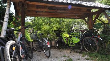 Enceinte de lâhĂ©bergement