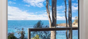 Waterfront, Pet-Friendly,WiFi | Oceanfront Beauty