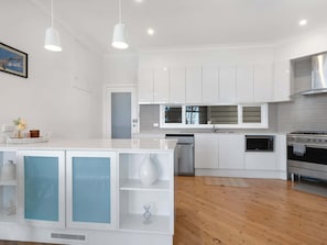 Fridge, microwave, oven, stovetop - Pet-Friendly Waterfront Home | Oceanfront Beauty (Lilli Pilli)