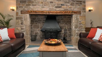 Family Cottage | Living area