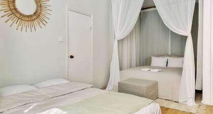 1BR Demure Design Urban Living Space