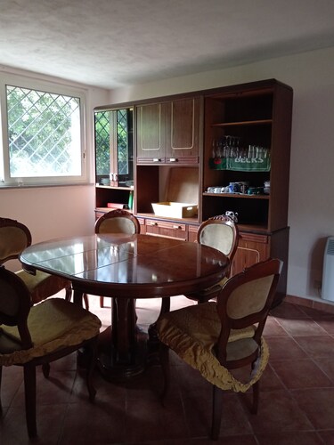 Accommodation Le Rose, just outside the village a few meters from the Basilica of San Famiano