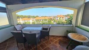 Unclassified image, 4 of 18, button - Apartment Erna II  close to the beach in Porec, Istria (Porec)
