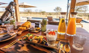 Tägliches inbegriffenes Frühstücksbuffet