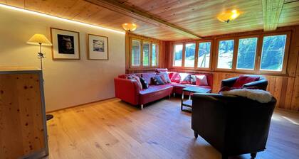 Komfort & Natur in den Schweizer Alpen - Dein Bergparadies