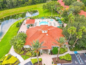 Exterior - Stunning Pool Home - No Rear Neighbors - 5 Minutes To Disney! (Kissimmee)