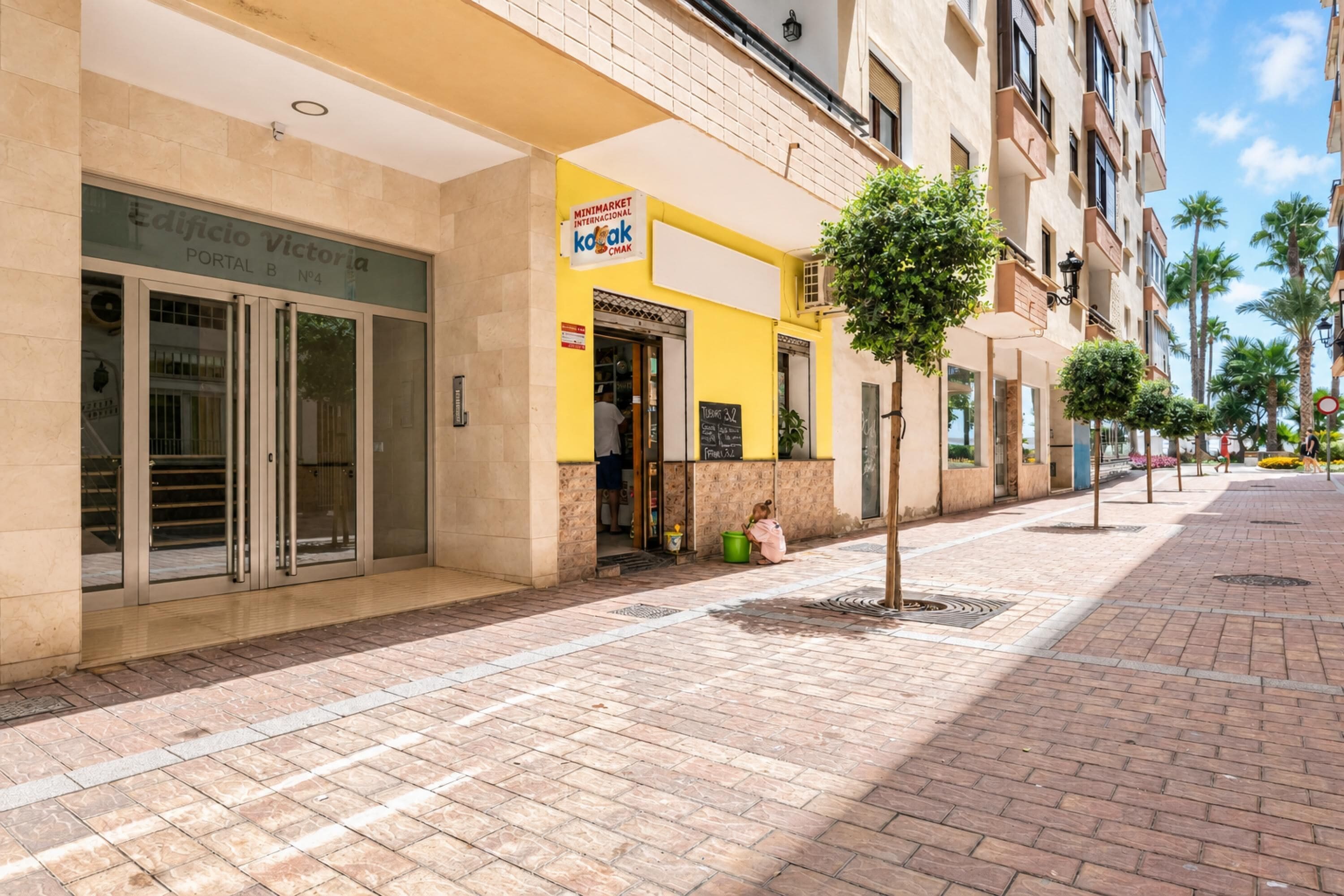 Family Apartment, 2 Bedrooms, 2 Bathrooms (Estepona DownTown Near The Beach) | Exterior detail