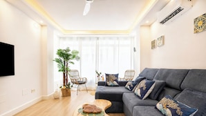 家庭公寓, 2 間臥室, 2 間浴室 (Estepona DownTown Near The Beach) | 起居區