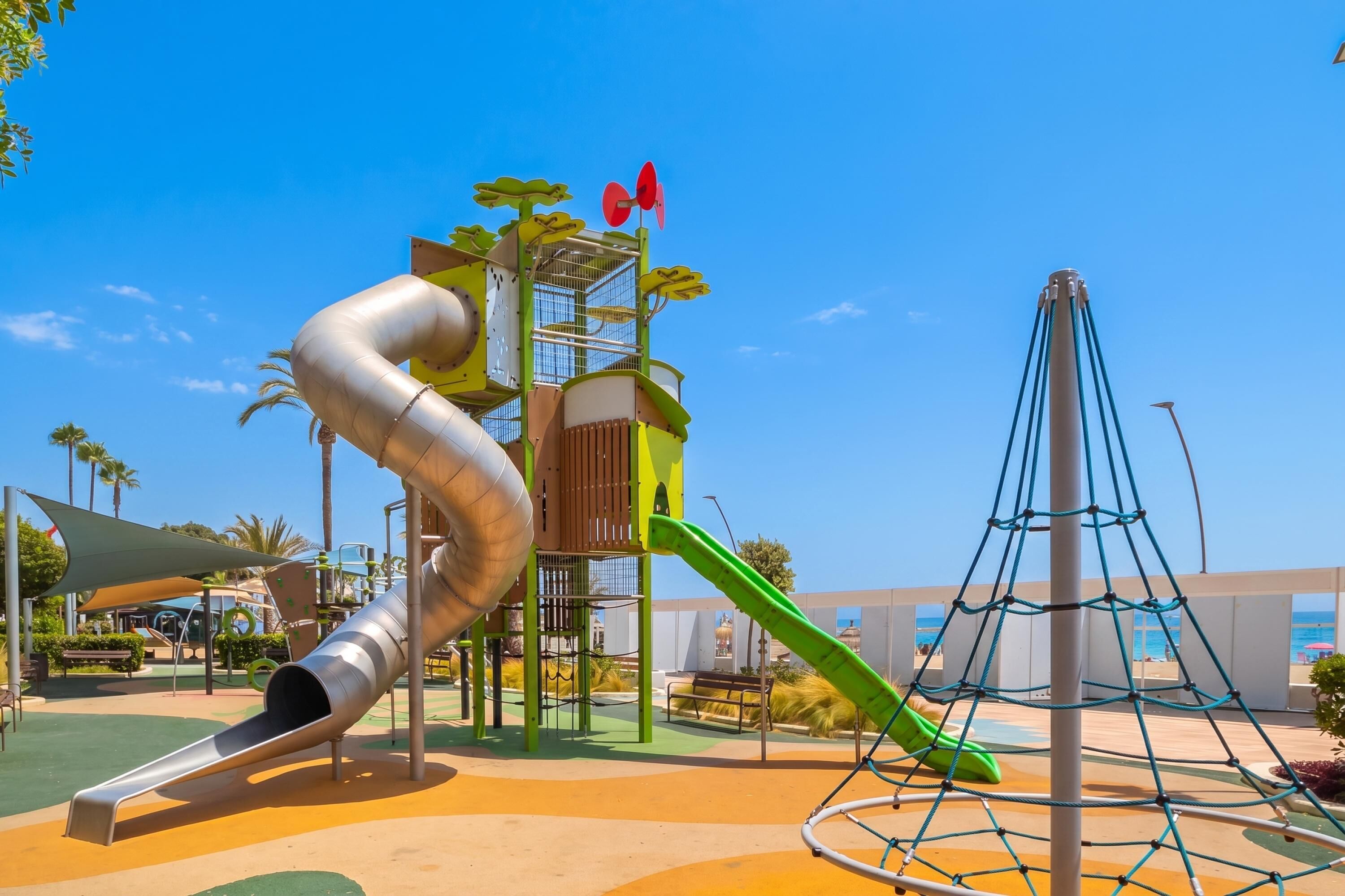 Apartamento familiar, 2 habitaciones, 2 baños (Estepona DownTown Near The Beach) | Zona infantil
