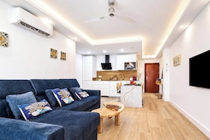 Family Apartment, 2 Bedrooms, 2 Bathrooms (Estepona DownTown Near The Beach) | Living area | Flat-screen TV - Estepona Downtown Near The Beach (Estepona)