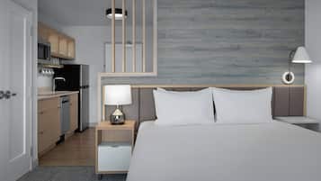 Desk, free cribs/infant beds, free WiFi, bed sheets