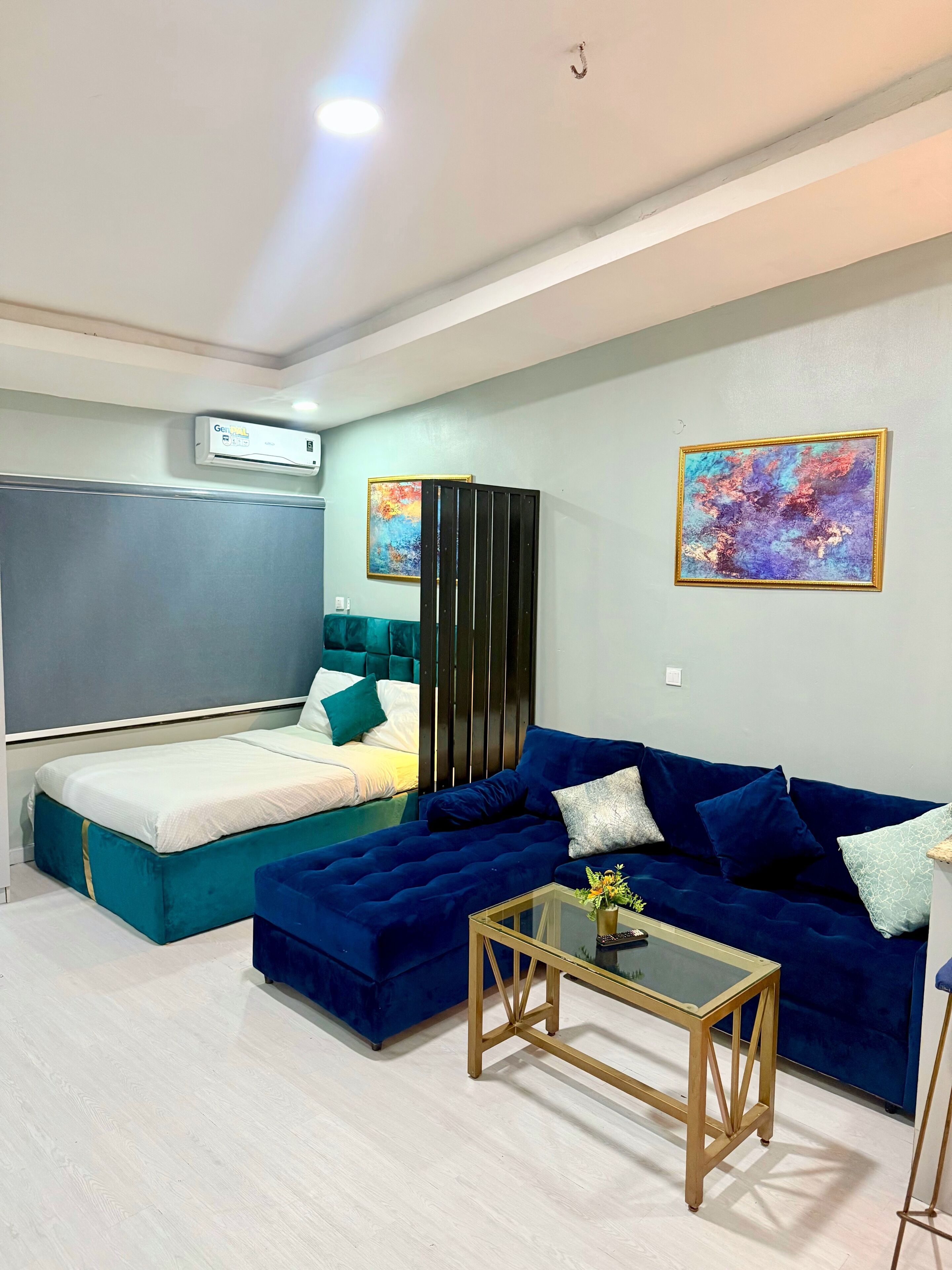 Superior Studio, Balcony
