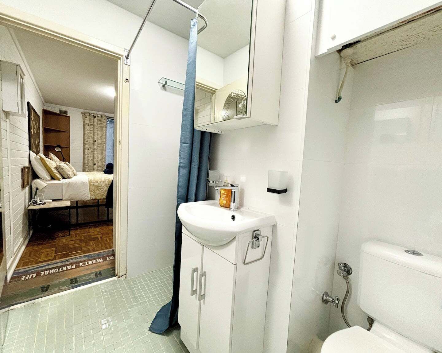 Hair dryer, towels