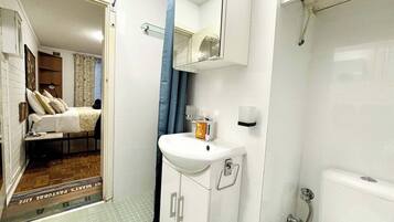 Hair dryer, towels