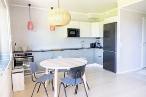 Design Condo, 3 Bedrooms, Lake View | Private kitchen - Lake View Vuokatti Apartment (Sotkamo)