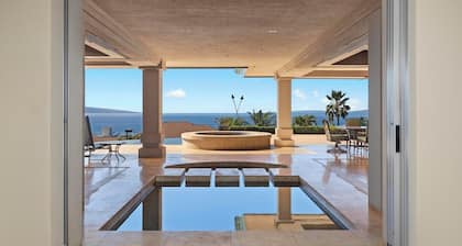 Home With Indoor/outdoor Pools,kitchen,office,bbq