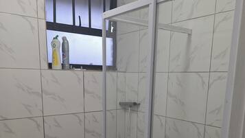 Apartment | Bathroom