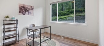 *NEW* Canyon View Dream Retreat + Views +Anchorage