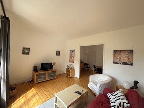 Living area - Maison de Campagne à 20mn du Cœur de Paris et de Eurodisney (Nogent-sur-Marne)