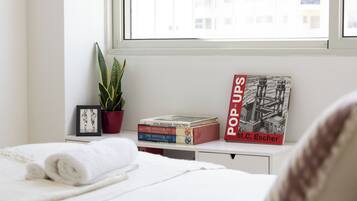 2 phòng ngủ, bàn ủi/dụng cụ ủi quần áo