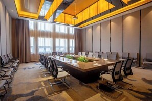 Meeting facility - Jintian Hotel (Qionglai Dingsheng Times Plaza) (Qionglai)