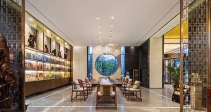 Jintian Hotel (Qionglai Dingsheng Times Plaza)