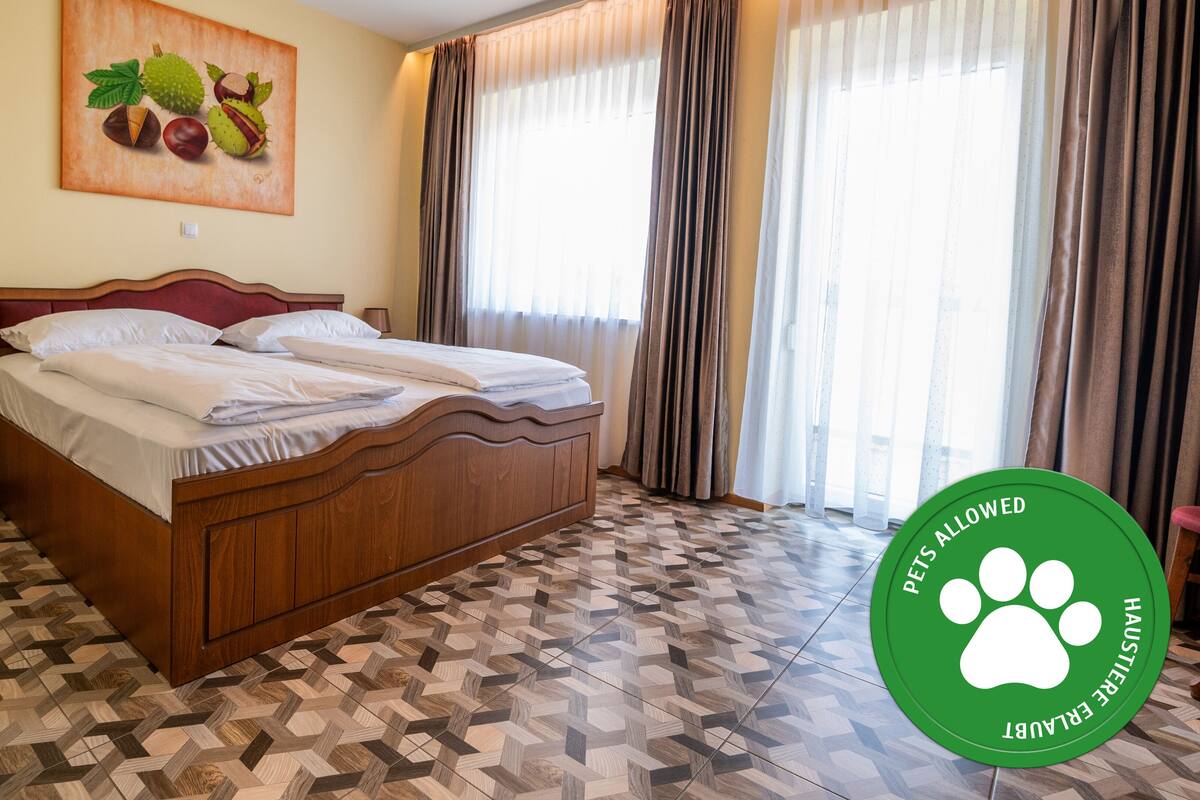 Classic Apartment, Balcony | 1 bedroom, in-room safe, soundproofing, cots/infant beds