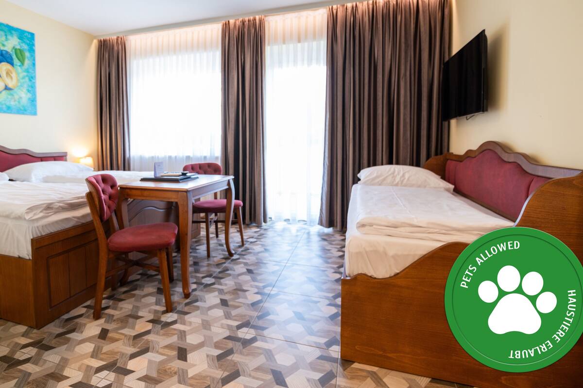 1 bedroom, in-room safe, soundproofing, cots/infant beds