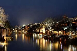 Unclassified image, 5 of 27, button - Borui Business Hotel (Tongxiang)