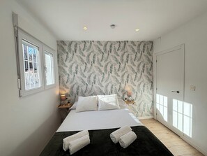 1 soverom, strykejern/-brett, wi-fi og sengetøy