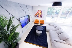別墅 | 起居區 | 電視