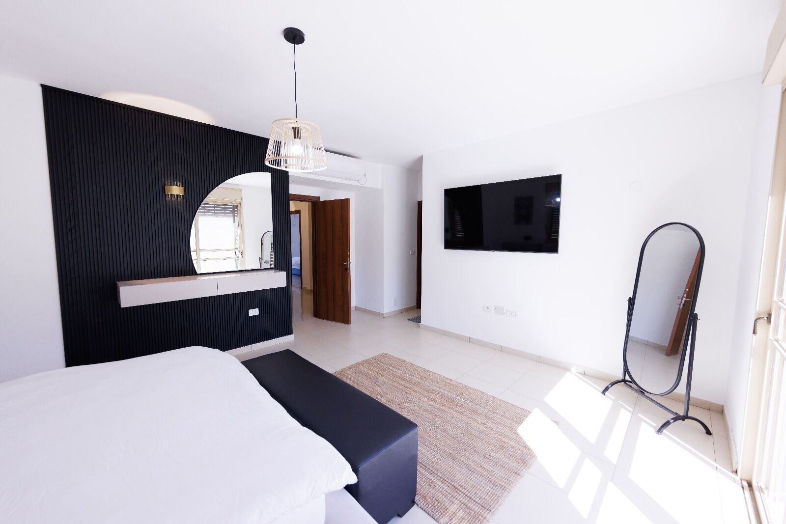 6 habitaciones, cortinas blackout y wifi gratis 