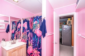 Unclassified image, 5 of 21, button - Montana Cafe experience the oceanfront charm and is perfect for families. (Surf City)