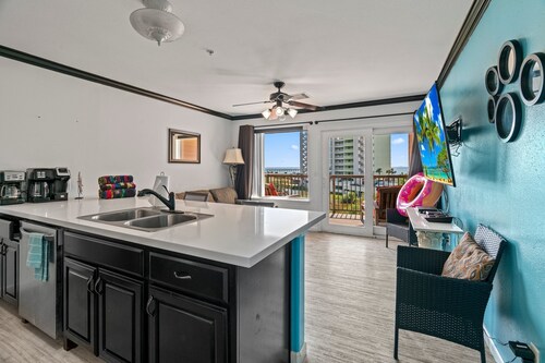 Maravilla- Across the gulf