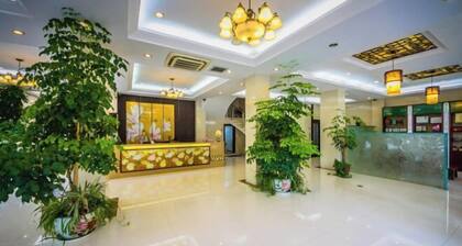 Fuding New Era Business Hotel