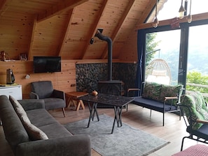 Chambre, vue montagne | 1 chambre, Wi-Fi gratuit