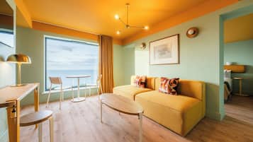 Studio Ocean View | Arbetsyta för laptop, strykjÀrn/strykbrÀda, gratis wi-fi och sÀngklÀder