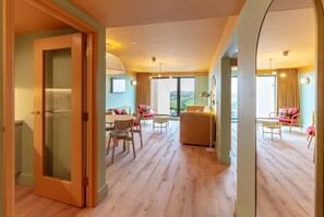 Appartement, 3 chambres | Fer et planche à repasser, Wi-Fi gratuit