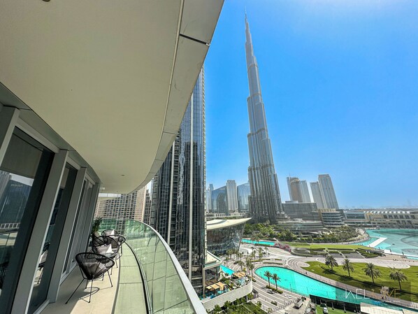 Deluxe Apartment, Balcony, City View | Balcony - WelHome - Luxury Apt in Downtown with Burj Khalifa & Fountain View (Dubai)