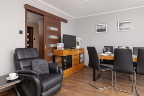 Dining - Barbary 14 | Charming Apartment for 6 People | Wi-Fi (Kraków)