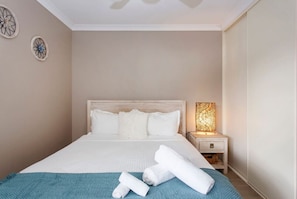 3 Schlafzimmer, Bügeleisen/Bügelbrett, WLAN, Bettwäsche