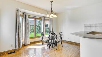 Rumah (3 Bedrooms) | Interior